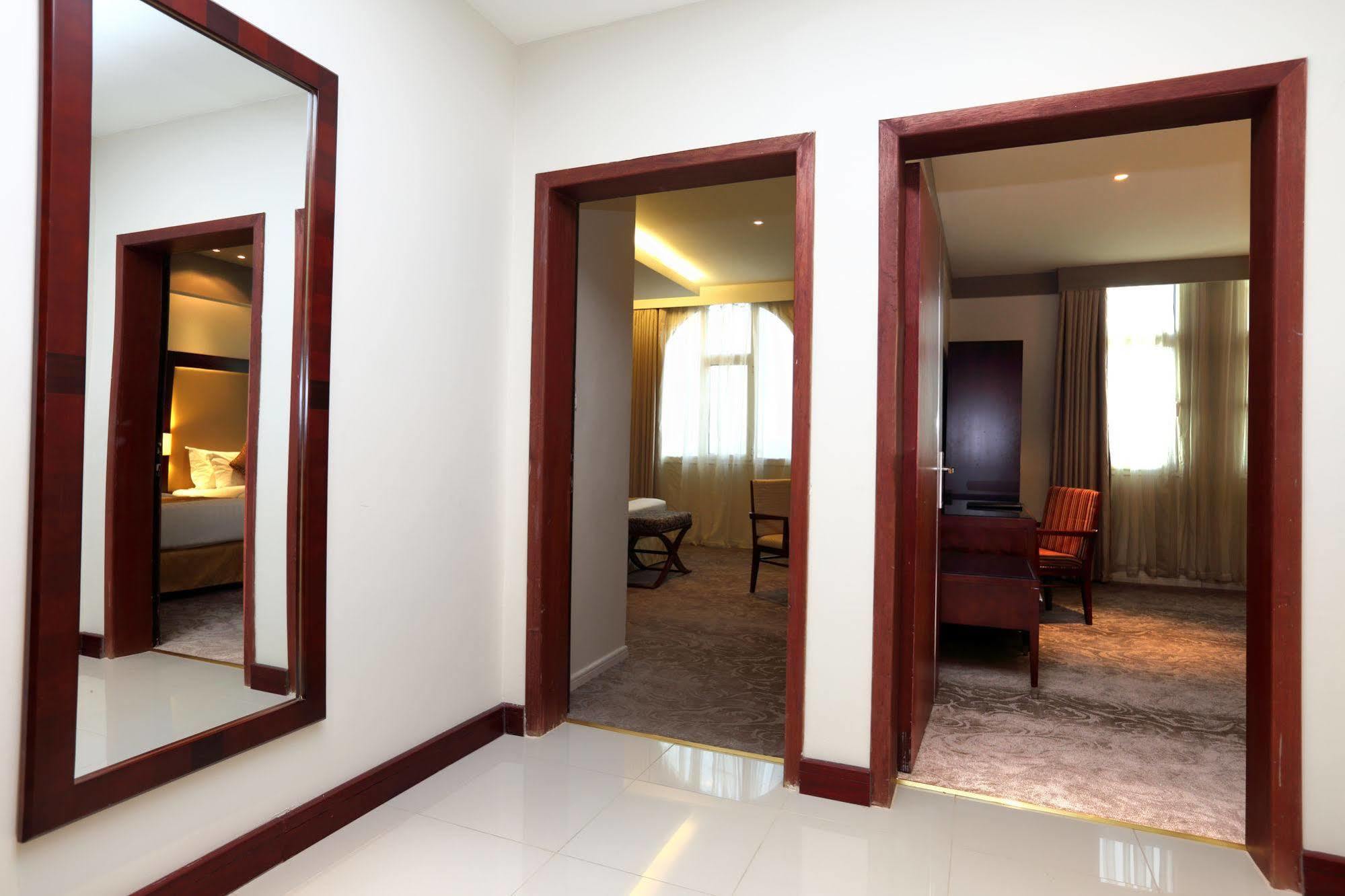 Boudl Al Shatea Aparthotel Dammam Ngoại thất bức ảnh