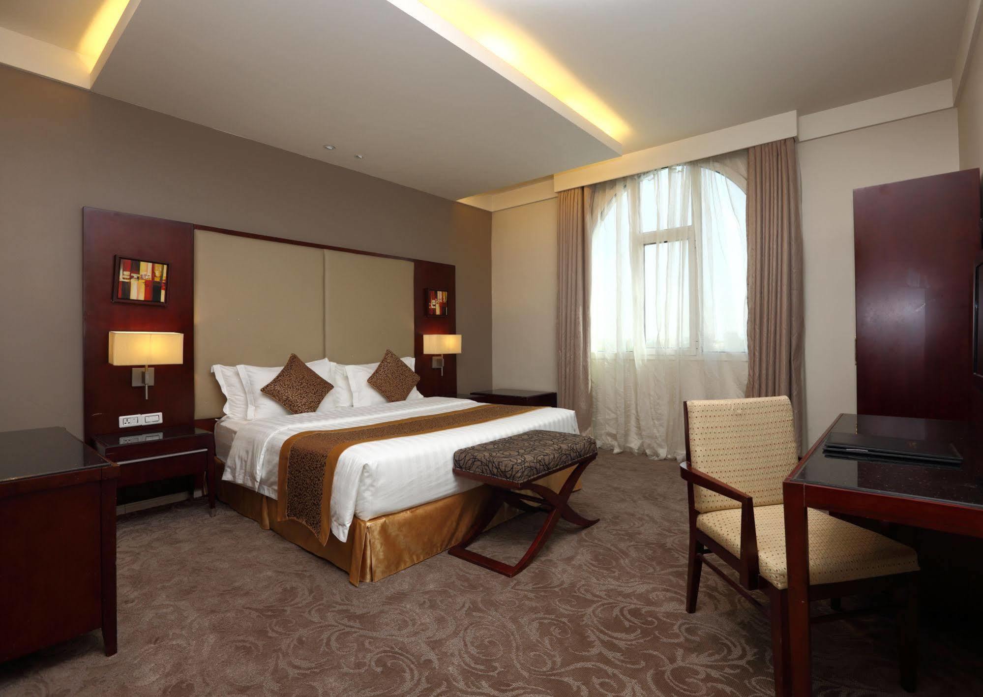 Boudl Al Shatea Aparthotel Dammam Ngoại thất bức ảnh